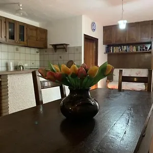 https://casina-del-tramonto.it-tuscanyhotel.com